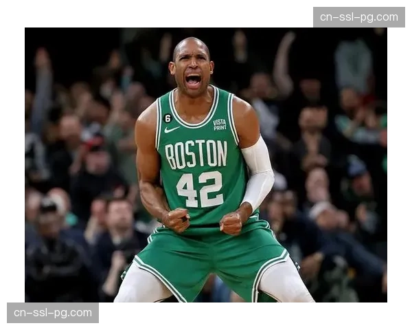 凯尔特人怀特霍福德 老将经验在季后赛至关重要